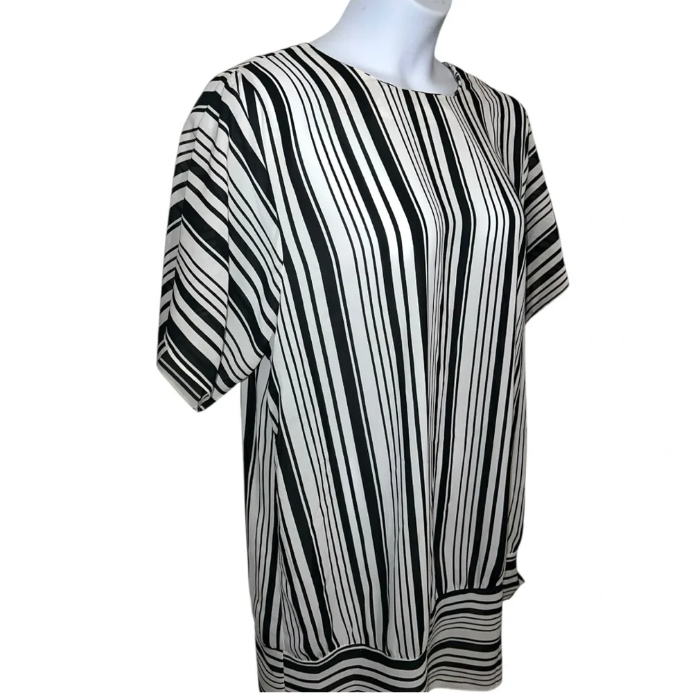 Items brand Striped Black and White Women's Top
